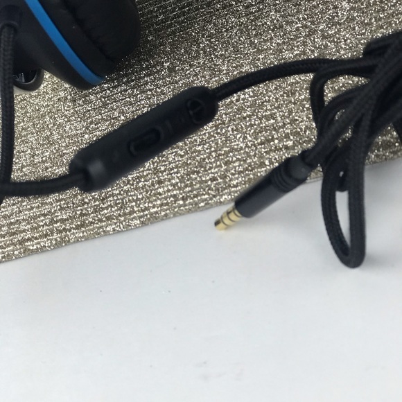 Ailihen- headset earphones - Picture 3 of 12